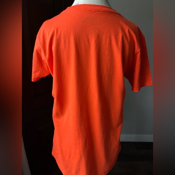 NWOT Cats Body Language Orange Tee Black Cat - Picture 6 of 6